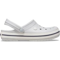 Chodaki sportowe Crocs CROCBAND. Białe obuwie sportowe Crocs, bez zapięcia. Za 219.00 zł.