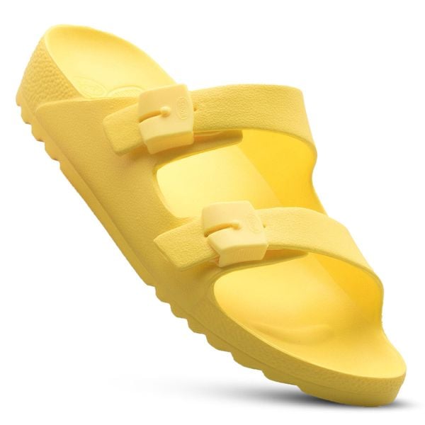 Klapki damskie sportowe SCHOLL BAHIA na basen. Żółte obuwie sportowe Scholl, bez zapięcia, do pływania. Za 119.99 zł.