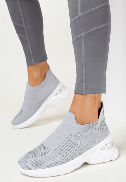 Szare Buty Sportowe na Grubej Podeszwie z Elastyczną Cholewką Tyla. Szare obuwie sportowe Born2be, na lato, bez zapięcia. Za 59.99 zł.