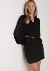 Czarna Gładka Spódnica VICES o Ołówkowym Kroju Abilura. Czarne spódnice Born2be, do pracy, l, bez wzorów, biznesowe, mini, dopasowane. Za 99.99 zł.