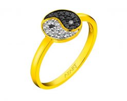 Pierścionek z żółtego złota z brylantami - yin yang - 0,16 ct - próba 585. Żółte pierścionki Apart, z brylantem, złote. Za 2,590.00 zł.