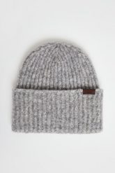 Czapka damska z wełną Warren MM. Czapki MM, bez wzorów, z wełny. Za 399.00 zł.