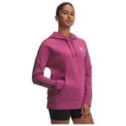 Bluza Under Armour Icon Fleece Taped Hoody. Fioletowe bluzy Under Armour, bez wzorów, bez kaptura. Za 179.99 zł.