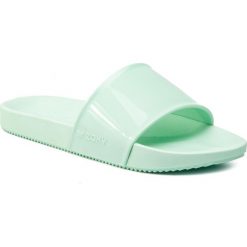 Klapki ZAXY - Snap Slide Fem 82702 Zielony 90064 DD285079. Zielone klapki Zaxy, bez wzorów, z materiału, bez obcasa. W wyprzedaży za 99.00 zł.
