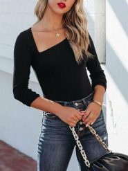 LA Angels Koszulka w kolorze czarnym rozmiar: L. Czarne bluzki LA Angels, l, bez wzorów, z asymetrycznym kołnierzem, bez ramiączek. Za 113.99 zł.