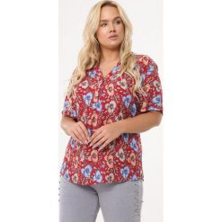 Czerwona Bluzka Physiological. Czerwone bluzki Born2be, l, bez wzorów, bez kołnierzyka, bez ramiączek. Za 39.99 zł.