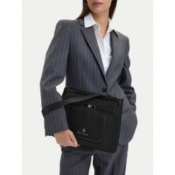 Torebka Beverly Hills Polo Club. Czarne torebki klasyczne Beverly Hills Polo Club, bez wzorów, bez dodatków. Za 199.99 zł.