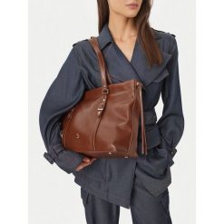 Torebka Beverly Hills Polo Club. Brązowe torebki klasyczne Beverly Hills Polo Club, bez wzorów, bez dodatków. Za 229.99 zł.