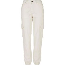 Spodnie Cargo Damskie Z Bawełny Organicznej. Brązowe spodnie dresowe Urban Classics, bez wzorów, z bawełny. Za 211.99 zł.