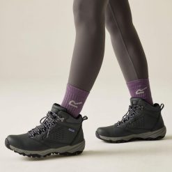 Damskie wodoodporne buty trekkingowe Amble. Szare trekkingi Regatta, ze skóry. Za 249.99 zł.
