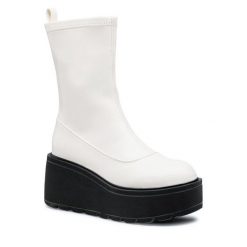 Botki Jenny Fairy. Białe botki Jenny Fairy, bez wzorów, bez obcasa, na koturnie, bez zapięcia. Za 131.99 zł.