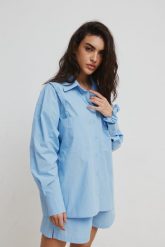 Damska Luźna koszula w kolorze OCEAN BLUE - CANDO-M/L. Niebieskie koszule Marsala, l, bez wzorów, z bawełny, eleganckie, bez kołnierzyka, bez ramiączek. W wyprzedaży za 115.96 zł.