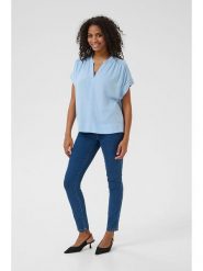 Kaffe Bluzka "Milia" w kolorze błękitnym rozmiar: 36. Niebieskie bluzki Kaffe, bez wzorów, z włókna, bez kołnierzyka, bez ramiączek. Za 61.75 zł.