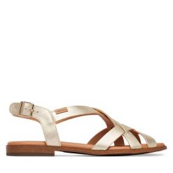 Sandały Pikolinos. Żółte sandały Pikolinos, bez wzorów, bez obcasa, na płaskiej podeszwie, bez zapięcia. Za 449.99 zł.