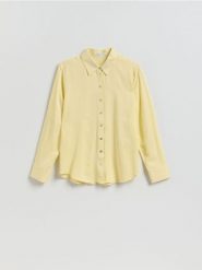 Koszula z wiskozą - żółty. Żółte koszule Reserved, l, bez wzorów, z lyocellu, bez kołnierzyka, bez ramiączek. Za 89.99 zł.