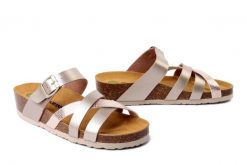 DR. BRINKMANN 700904-82 gold, klapki damskie. Żółte klapki Dr. Brinkmann, bez wzorów, bez obcasa, na koturnie. Za 165.67 zł.