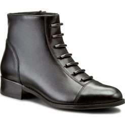 Botki SAGAN - 2785 Czarny Lic/Ciemny Nikiel. Czarne botki Sagan, z aplikacjami, ze skóry, bez obcasa, na obcasie, bez zapięcia. W wyprzedaży za 249.00 zł.