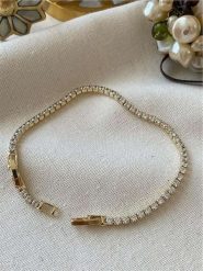 Luseera Pozłacana bransoletka z cyrkoniami rozmiar: onesize. Żółte bransoletki Luseera, z cyrkonią, pozłacane. Za 43.99 zł.