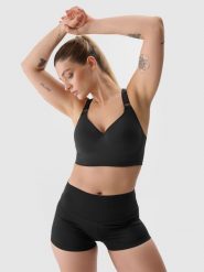 4F Legginsy krótkie z materiału z recyklingu damskie - czarne XL. Czarne legginsy 4f, l, bez wzorów, z dzianiny, z podwyższonym stanem, krótkie. W wyprzedaży za 59.99 zł.