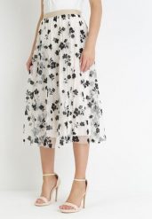 Jasnobeżowa Tiulowa Spódnica z Welurowym Wzorem w Kwiaty i Gumką w Pasie Iyosi. Brązowe spódnice Born2be, bez wzorów, z tiulu, midi. Za 54.99 zł.