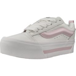 Kapcie VANS KNU STACK Biały. Białe obuwie domowe Vans, bez wzorów, ze skóry, bez zapięcia. Za 316.99 zł.