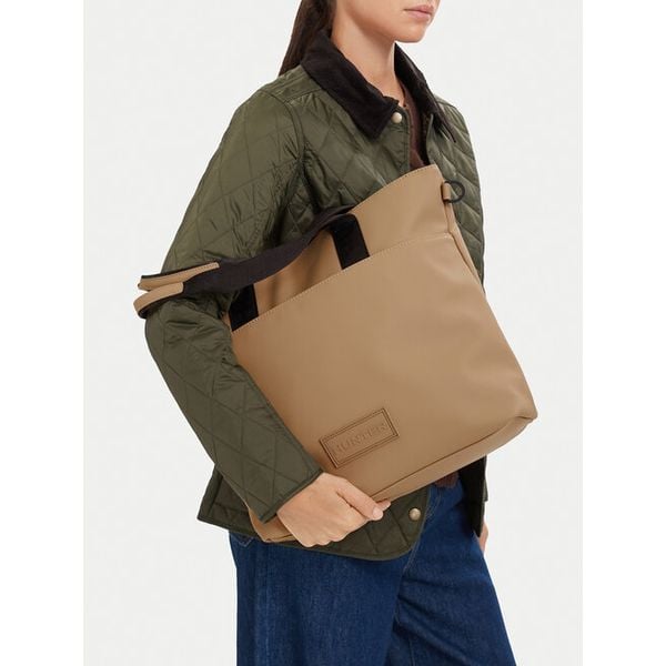 Torebka Hunter. Brązowe shopper Hunter, bez wzorów, bez dodatków. Za 229.99 zł.