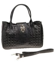 Florence Bags Skórzana torebka "Cursa" w kolorze czarnym - 26 x 17 x 12 cm rozmiar: onesize. Czarne torby na ramię Florence Bags, bez wzorów, z materiału, przez ramię, bez dodatków. Za 173.99 zł.