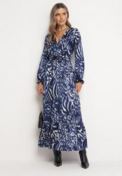 Granatowo-Niebieska Rozkloszowana Sukienka Maxi z Wiązanym Paskiem Saben. Niebieskie sukienki Born2be, l, bez wzorów, z materiału, bez kołnierzyka, bez ramiączek, maxi, kopertowe. Za 139.99 zł.