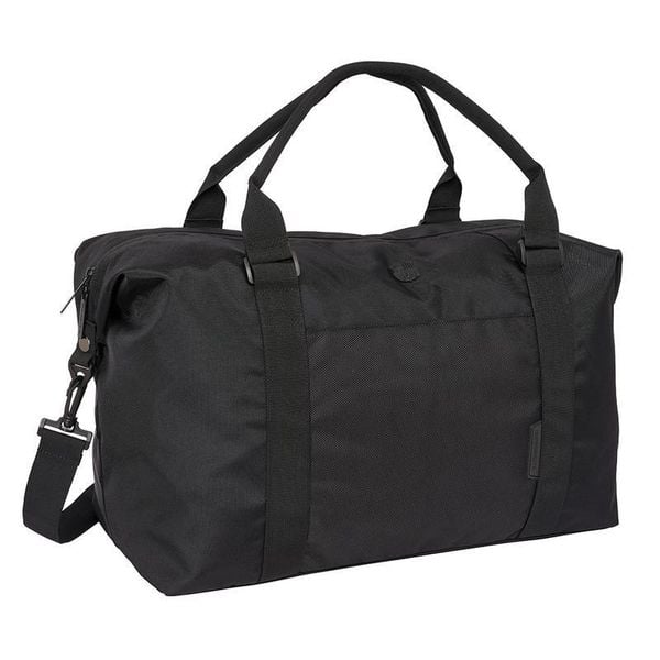 Elegancka torba podróżna klasy premium Barcelony. Czarne torby na ramię FC Barcelona, bez wzorów, z materiału, eleganckie, na ramię, duże, bez dodatków. Za 315.23 zł.