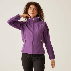 Bourde damski softshell. Fioletowe kurtki sportowe Regatta, l, bez wzorów, z materiału, bez kaptura, trekkingowe. W wyprzedaży za 179.99 zł.
