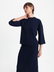 BGN Sweter w kolorze granatowym rozmiar: 38. Niebieskie swetry BGN, bez wzorów, z wełny, bez ramiączek. Za 100.99 zł.