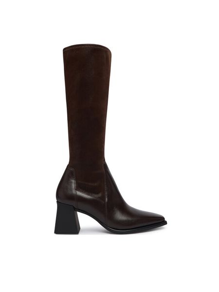 Vagabond Shoemakers Kozaki Hedda 5602-202-35 Brązowy ciemny. Brązowe kozaki Vagabond Shoemakers, ze skóry, bez obcasa, na słupku, bez zapięcia. Za 824.99 zł.