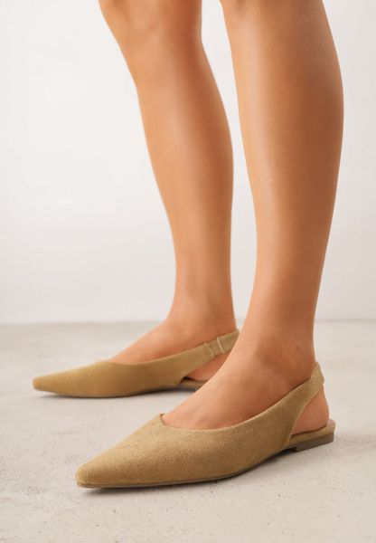 Ciemnobeżowe Balerinki w Stylu Slingback Adriame. Brązowe baleriny Born2be, bez wzorów, bez obcasa. Za 99.99 zł.