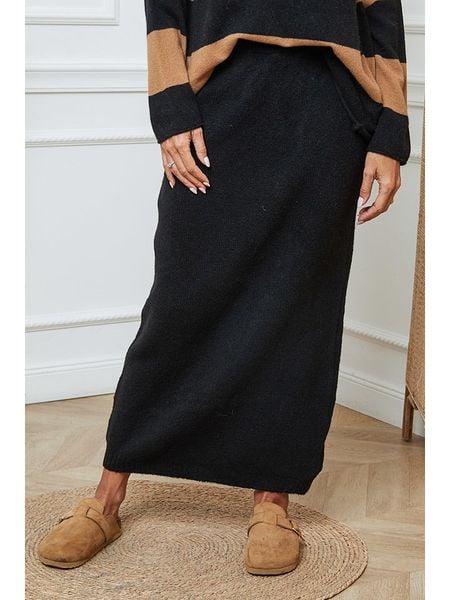 So Cachemire Spódnica dzianinowa "Doristo" w kolorze czarnym rozmiar: XL. Czarne spódnice So Cachemire, na co dzień, xl, bez wzorów, z dzianiny, maxi, proste. Za 218.57 zł.