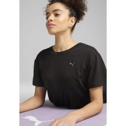 Damska luźna koszulka MOVE CLOUDSPUN PUMA Black. Czarne koszulki sportowe Puma, bez wzorów, bez ramiączek. W wyprzedaży za 84.00 zł.