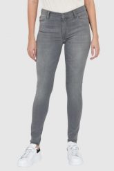 7 FOR ALL MANKIND Szare jeansy z wysokim stanem HW SKINNY. Szare jeansy 7 for all mankind, s, bez wzorów, z podwyższonym stanem. W wyprzedaży za 418.00 zł.
