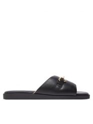 LOVE MOSCHINO Klapki JA28382G0IIA0000 Czarny. Czarne klapki Love Moschino, bez wzorów, ze skóry, bez obcasa. Za 639.99 zł.