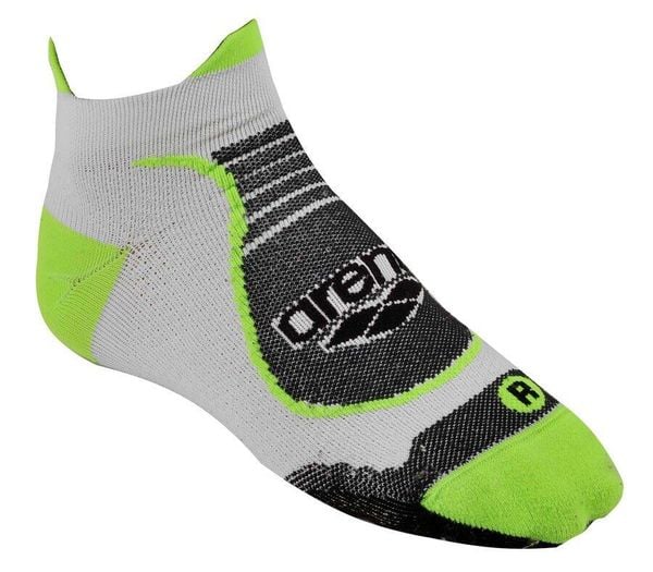 Skarpetki na basen unisex Arena Bike LC 1 Pack. Białe skarpety Arena, bez wzorów. Za 31.98 zł.