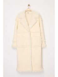 Trendyol Płaszcz pluszowy w kolorze beżowym rozmiar: 42. Brązowe płaszcze Trendyol, bez wzorów, bez kaptura. Za 173.99 zł.