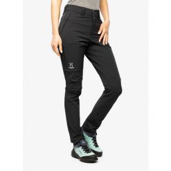 Spodnie softshell damskie Haglofs Moran Softshell Slim Pant. Czarne spodnie narciarskie Haglöfs, bez wzorów, z softshellu, trekkingowe. Za 471.99 zł.