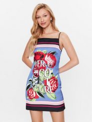 Versace Jeans Couture Sukienka letnia 74HAO936 Niebieski Regular Fit. Niebieskie sukienki Versace Jeans Couture, na lato, bez wzorów, z jeansu, bez kołnierzyka, bez ramiączek. Za 749.99 zł.