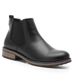 Sztyblety Clara Barson. Czarne botki Clara Barson, bez wzorów, bez obcasa, na płaskiej podeszwie, bez zapięcia. Za 99.99 zł.