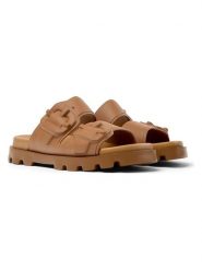 Camper Klapki "Brutus" w kolorze jasnobrązowym rozmiar: 36. Brązowe klapki Camper, bez wzorów, z otwartym noskiem, bez obcasa. Za 239.99 zł.