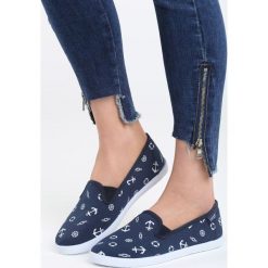 Granatowe Tenisówki Detach. Niebieskie trampki Born2be, bez wzorów, z materiału, bez zapięcia. Za 29.99 zł.