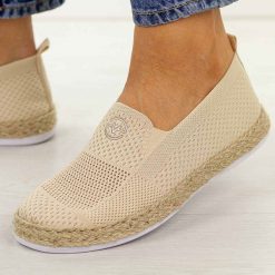 Beżowe espadryle damskie Vinceza 13659. Brązowe espadryle VINCEZA, bez wzorów, z bawełny, bez obcasa, bez zapięcia. Za 129.00 zł.