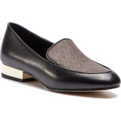 Lordsy MICHAEL MICHAEL KORS - Valerie Slip On 40R9VAFP2L Blk/Brown. Brązowe lordsy MICHAEL Michael Kors, bez wzorów, ze skóry ekologicznej, bez obcasa, na obcasie, bez zapięcia. W wyprzedaży za 399.00 zł.