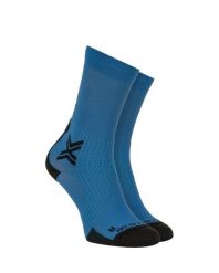 Skarpety X-Socks Bike Perform Crew Blue. Niebieskie skarpety X Socks, bez wzorów. Za 78.00 zł.