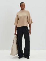 Someday Sweter "Talja" w kolorze jasnobrązowym rozmiar: M. Brązowe swetry someday., m, bez wzorów, z wełny, bez ramiączek. Za 173.99 zł.