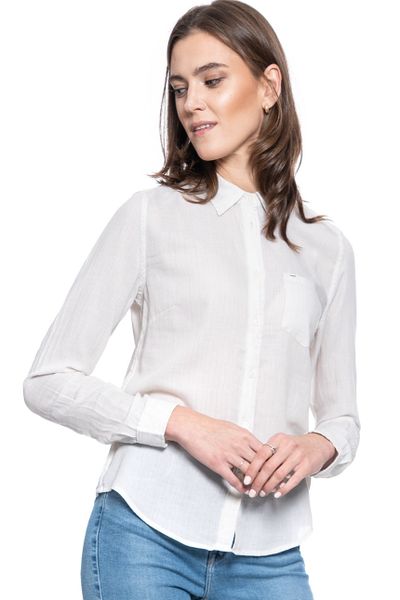 DAMSKA KOSZULA LEE REGULAR SHIRT REGULAR FIT SUMMER GREEN L46AHVNK 112110732. Zielone koszule Lee, l, bez wzorów, bez kołnierzyka, bez ramiączek. Za 129.99 zł.