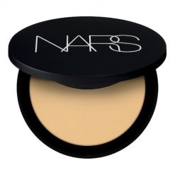 Nars - Soft Matte Advanced Perfecting Powder - Puder Matujący - Bay - Dla Kobiet. Pudry NARS. Za 225.00 zł.